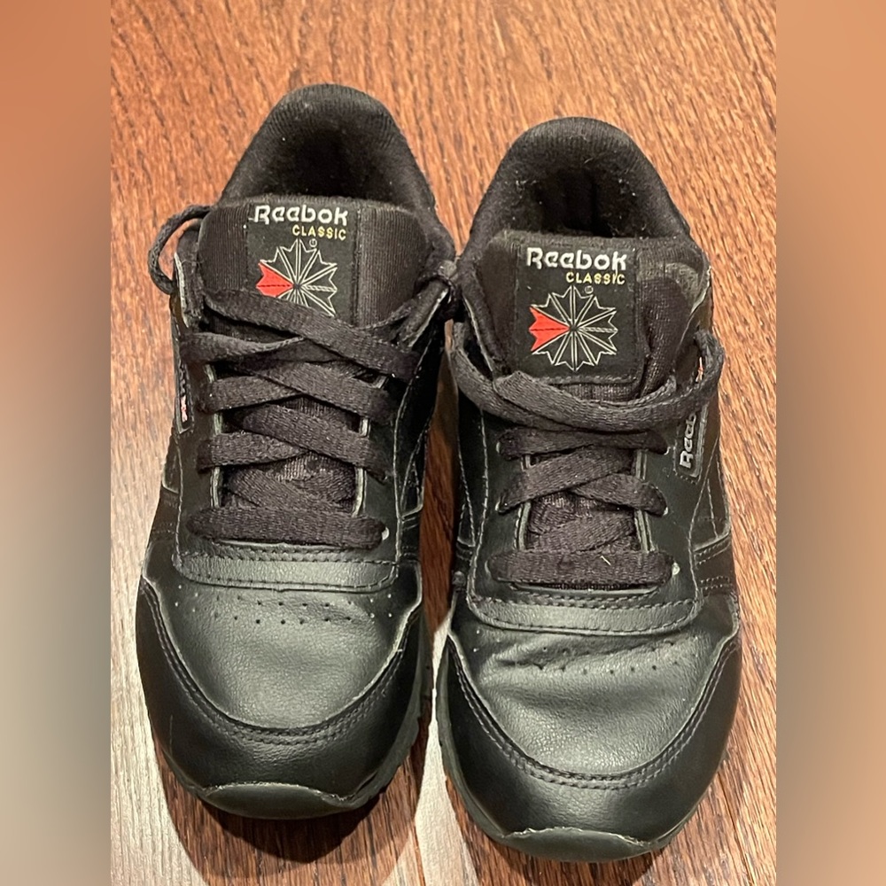 Reebok Classic Black Sneakers Sz 13 Kids